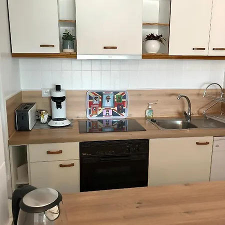Appartement 80 M2,port Rhodes D-2 Chambres, Terrasse Panoramique, Vue Sur Le Canal Principal D'empuriabrava *