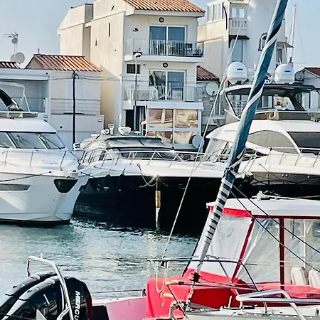 Port Rhodes Panoramic Terrace Empuriabrava
